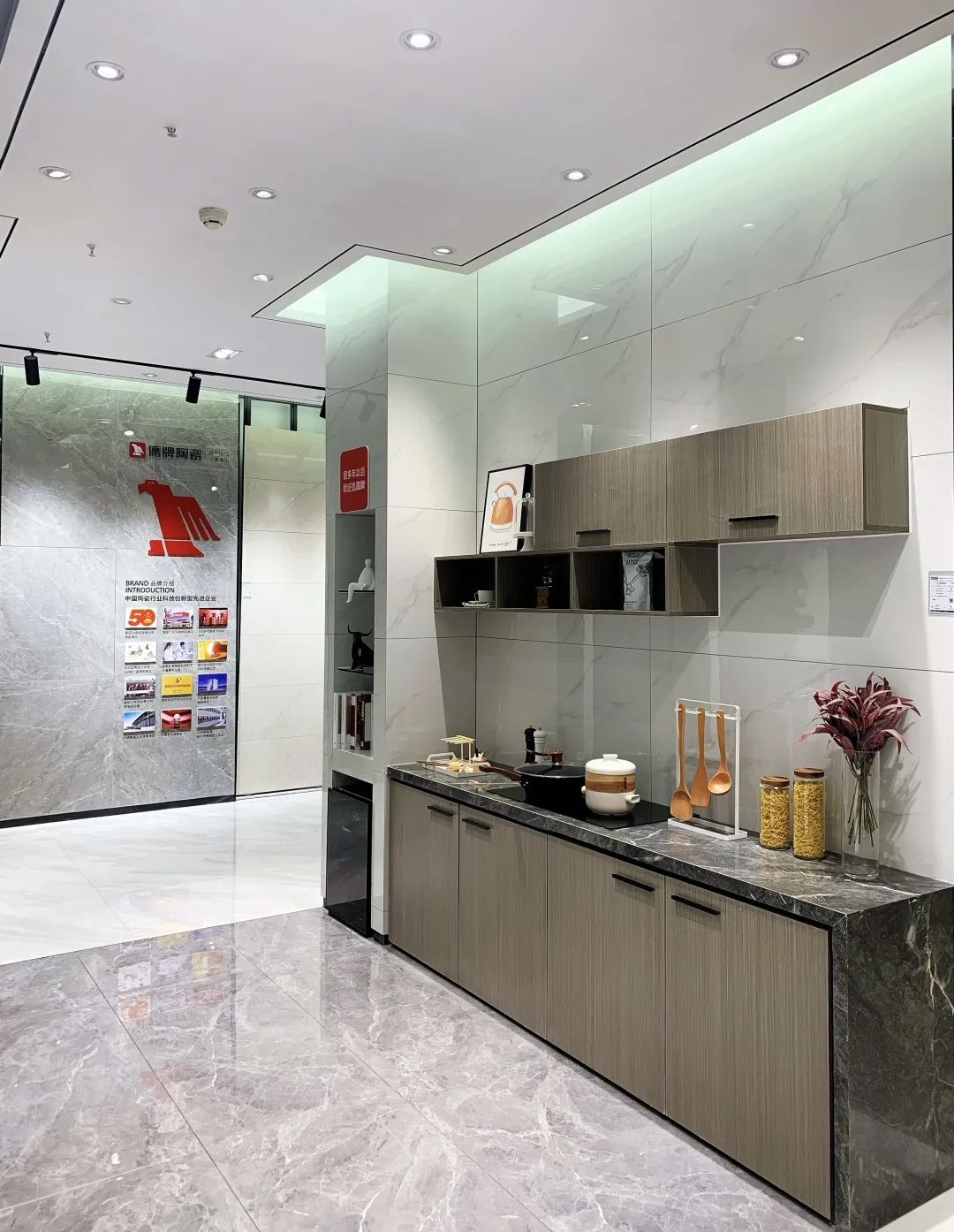 新店鉴赏｜成都觊发k8旗舰厅陶瓷轻奢体验店，在这里邂逅你心目中的生活(图9)