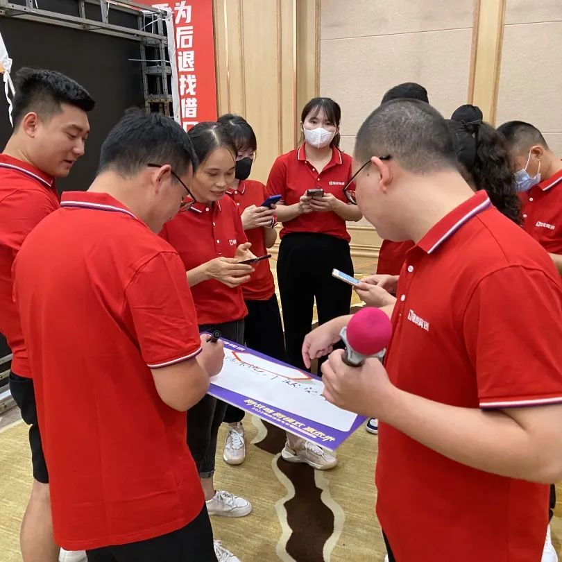 新战略 新模式 赢未来｜全国店长培训开营，揭开觊发k8旗舰厅墙地专家战略全国落地序幕！(图9)