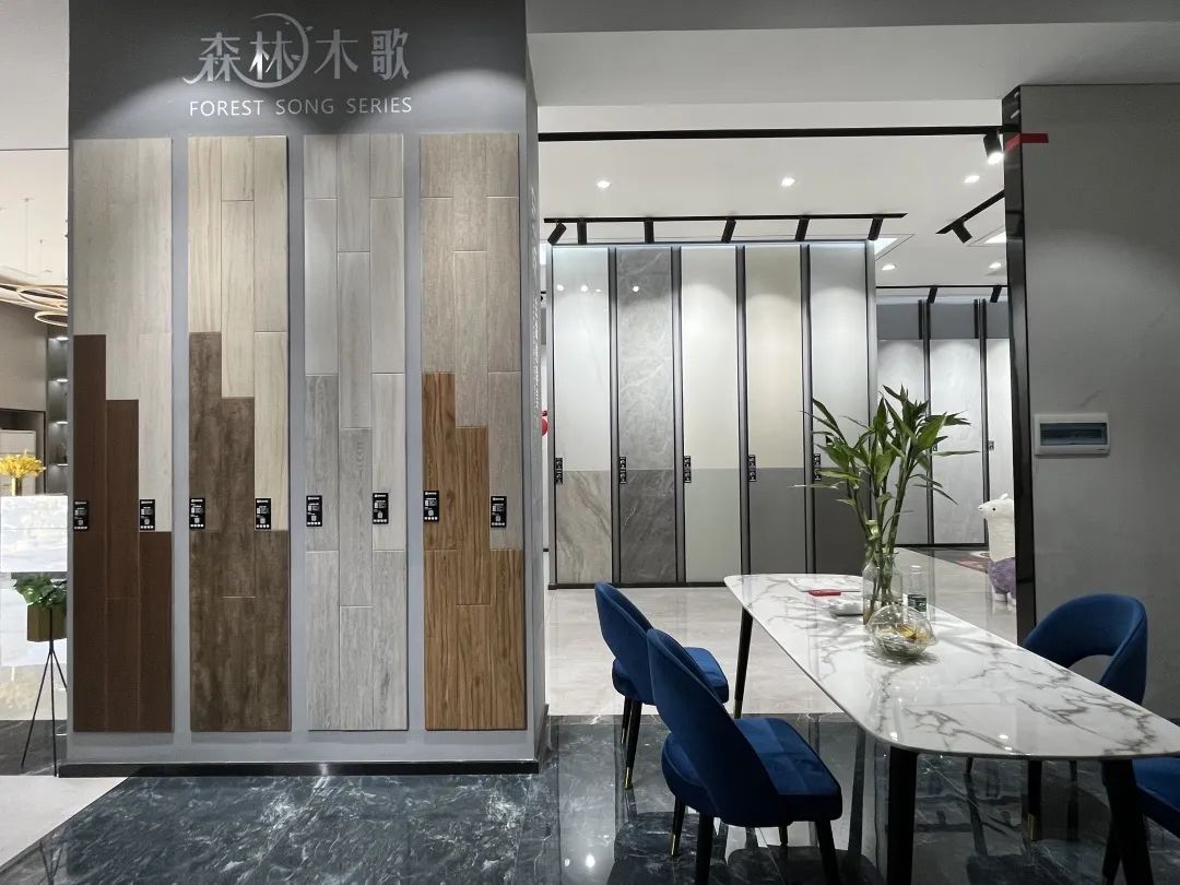 觊发k8旗舰厅墙地专家店｜广西?南宁——以全新面貌华丽绽放，演绎现代时尚轻奢格调(图17)