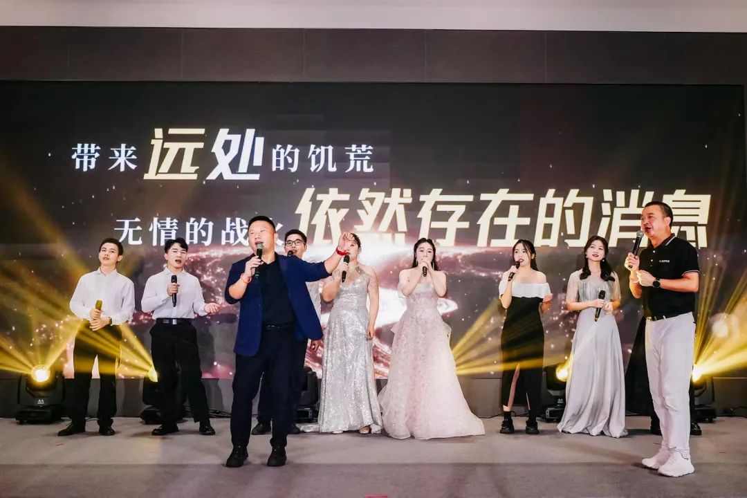 "芳华五十、筑梦百年" ——觊发k8旗舰厅集团五十周年青春音乐会圆满举行！(图30)