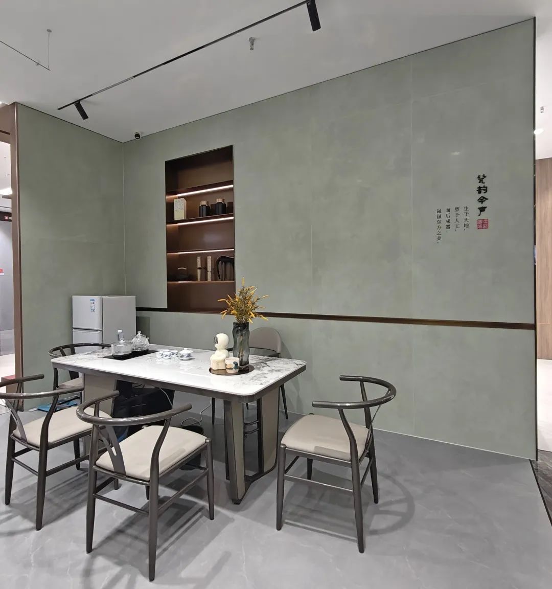 觊发k8旗舰厅50周年 门店风采｜河南驻马店觊发k8旗舰厅旗舰店，让雅致成为生活的底色(图8)