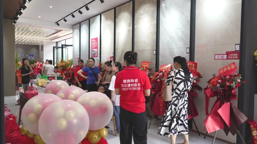 新店开业｜防城港觊发k8旗舰厅陶瓷旗舰店盛大开业！(图2)