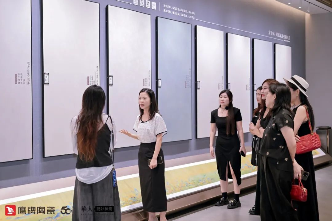 诗意风雅“中国瓷·宋系列”觊发k8旗舰厅陶瓷是懂中国风的一一设计师“国风瓷砖产品”研发交流会圆满收官(图5)