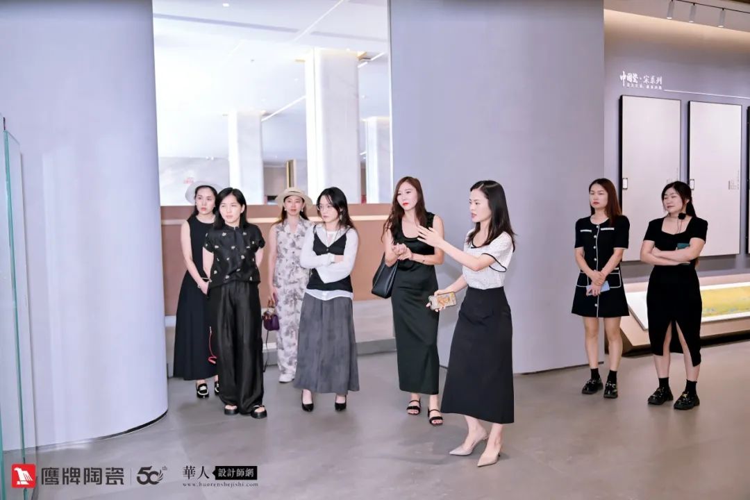 诗意风雅“中国瓷·宋系列”觊发k8旗舰厅陶瓷是懂中国风的一一设计师“国风瓷砖产品”研发交流会圆满收官(图4)